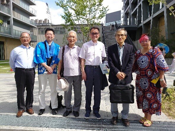 上島箕面市長、西尾総長にもご来場いただきました