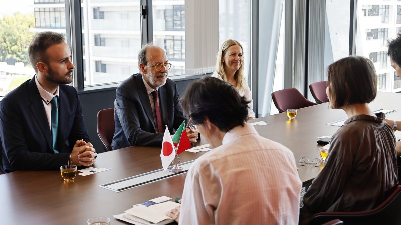 ルイ・ヴィエイラ・デ・カストロ学長ご一行来訪