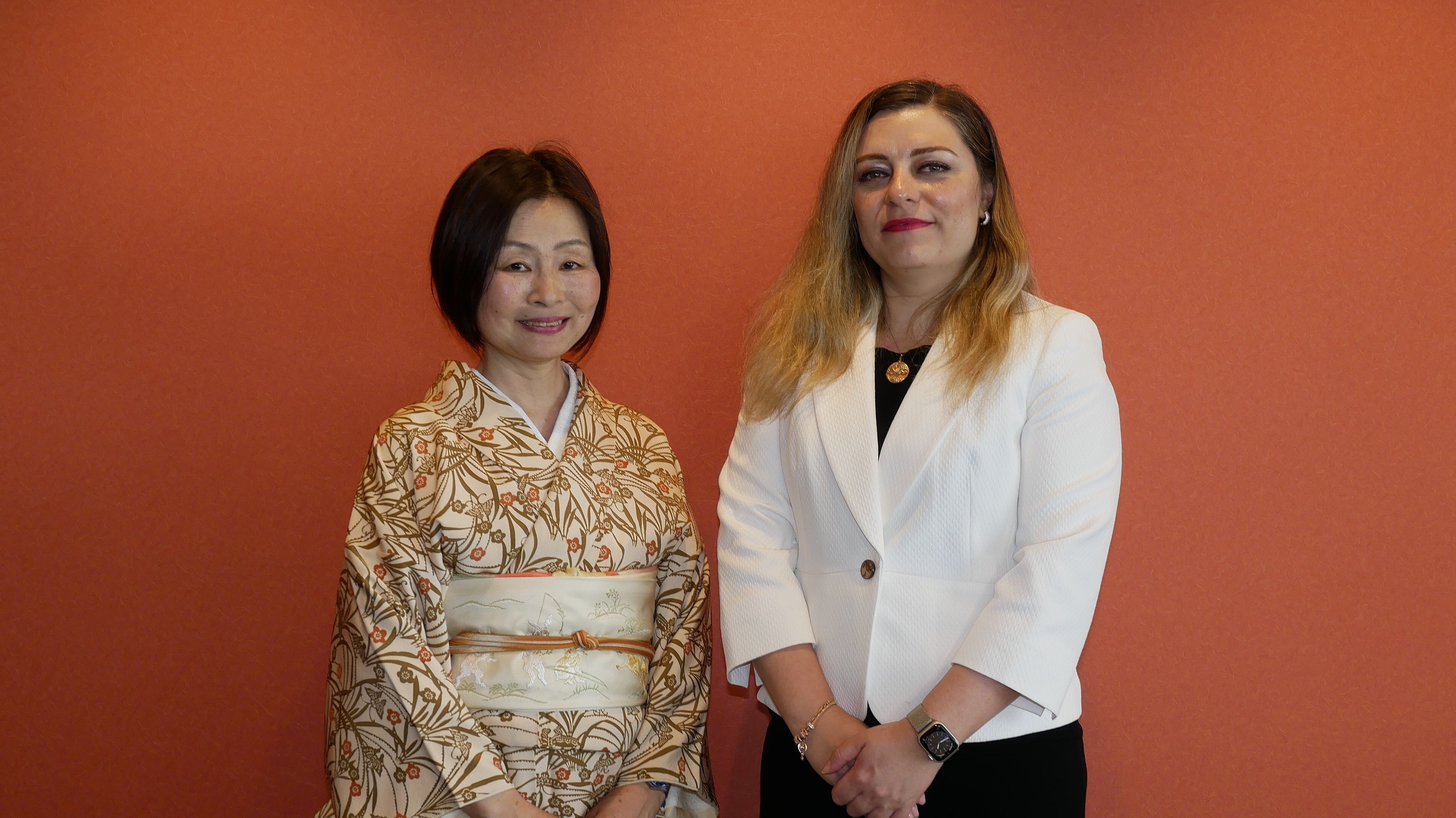 学部長と総領事.JPG
